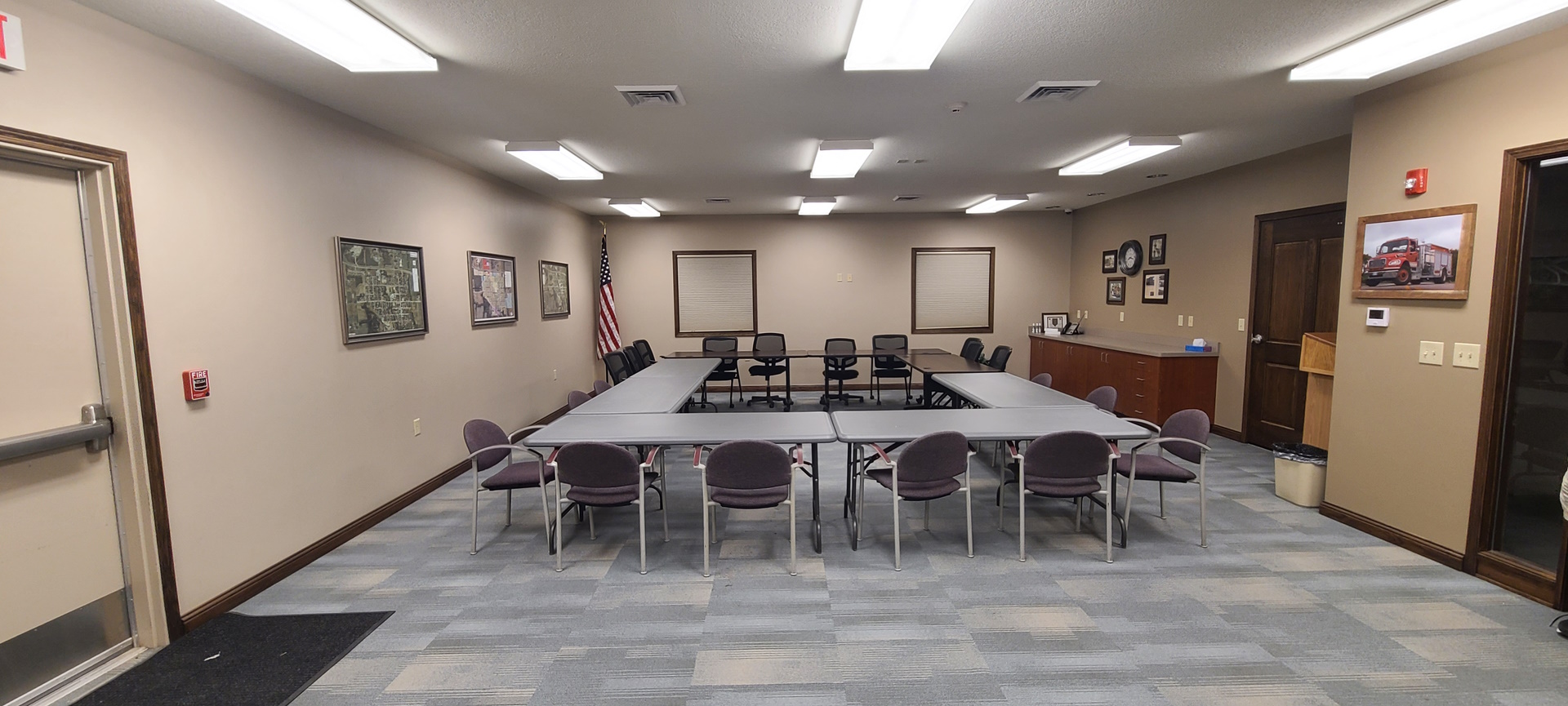 city-hall-conference-room-1